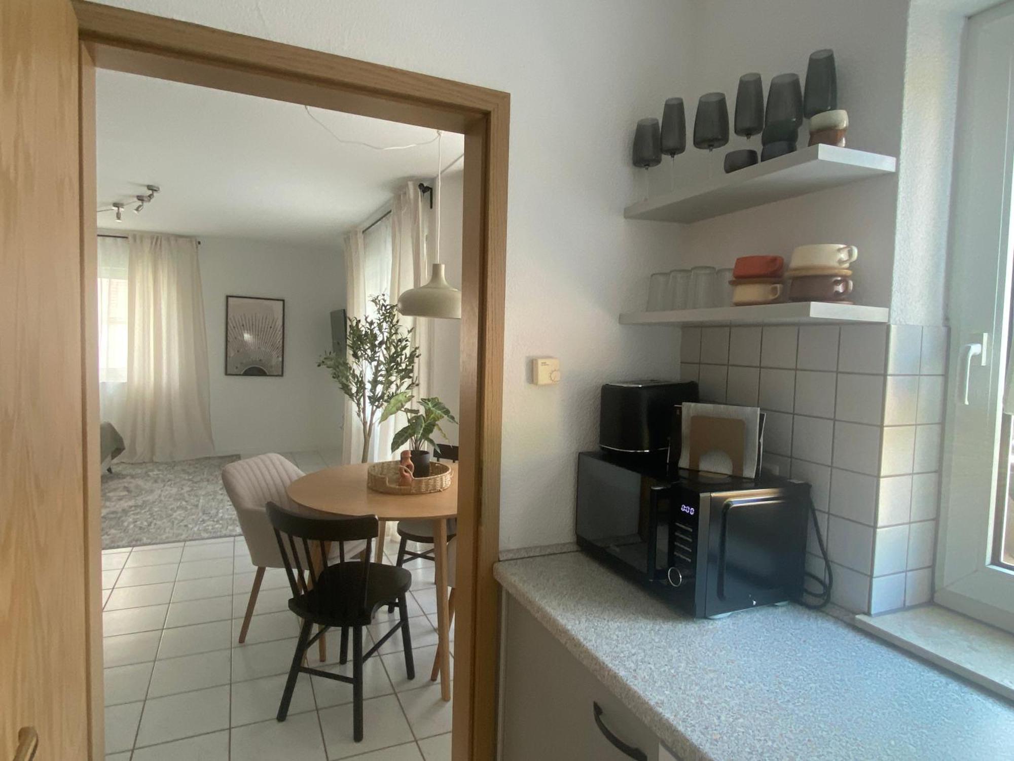 Moderne Wohnung Mit Terrasse & Parkplatz; Naehe Bwzk & Amazon コブレンツ エクステリア 写真